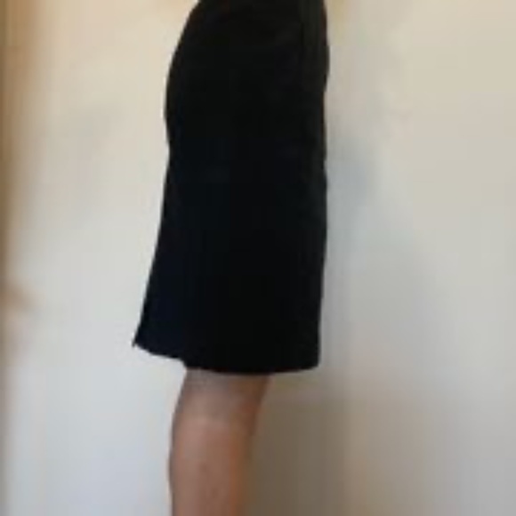Vintage high waisted leather skirt - Picture 3 of 7